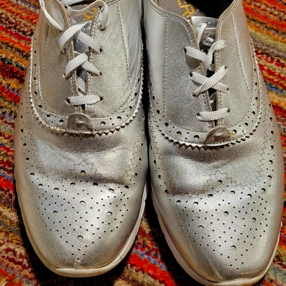 Grand Zero leather silver walking shoe